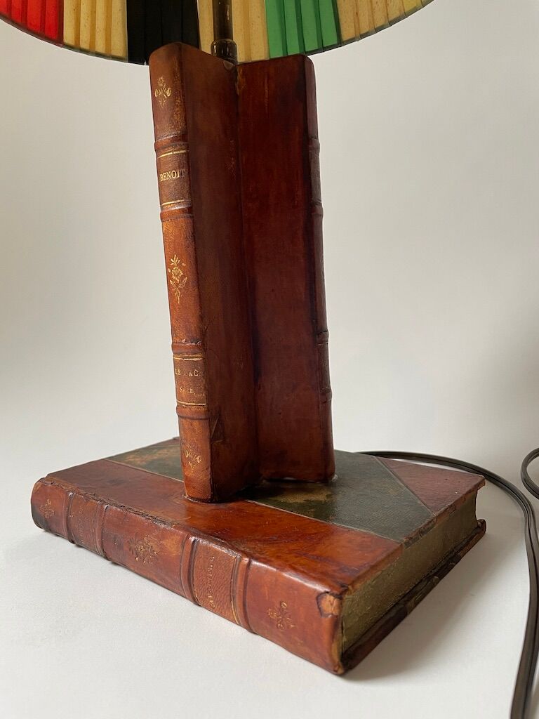 leather-laying lamp
