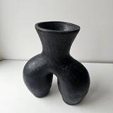 Magnificent Coco Fesse vase in ceramic terracotta Design - 23cm