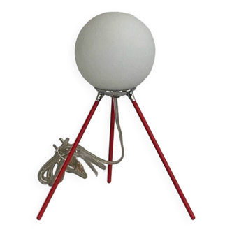 Tripod lamp