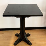 Square table