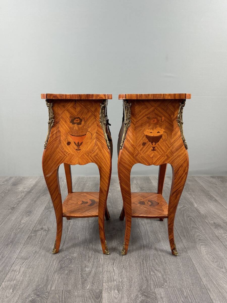 Pair of bedside tables in marquetry in the Louis XV style, 20th century.
