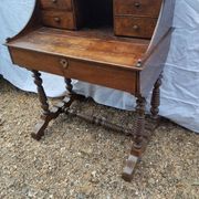 Victorian oak graduated desk – circa 1890-1910.