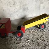 Former 50s metal dump truck vintage