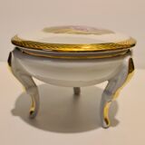 Limoges porcelain tripod décor decors gallant scene