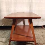 Solid wood coffee table with tapered legs - mid 20th century.