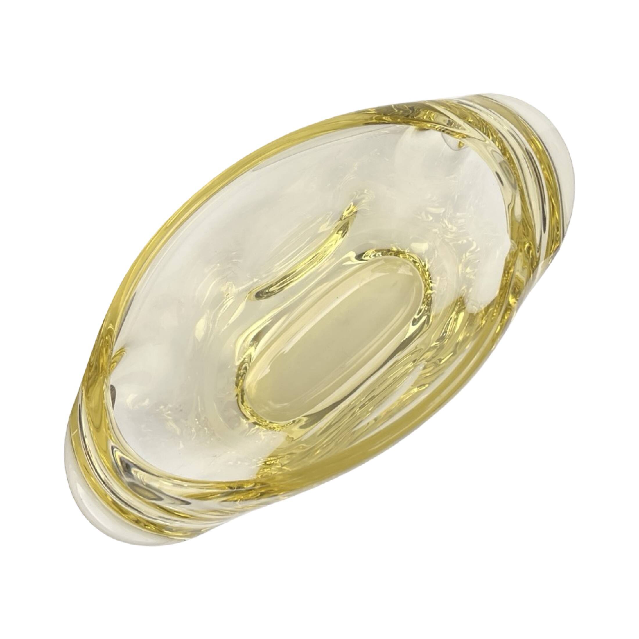 Vase en verre conçu par M. Klinger, Železný Brod Sklo (ZBS), Tchécoslovaquie,