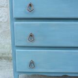 Patinated chest of drawers