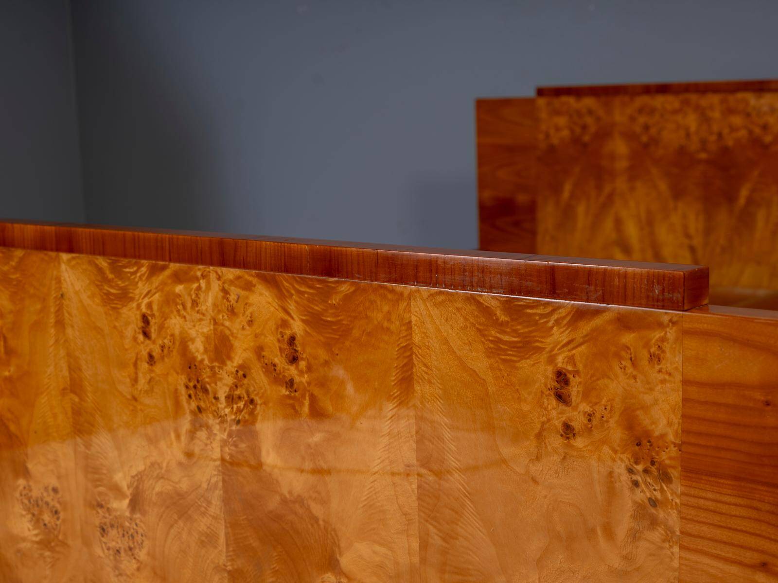 Vintage Czechoslovak bedroom set with burl veneer, bed and pair of nightstands, mid-20th century, 180 × 195 cm