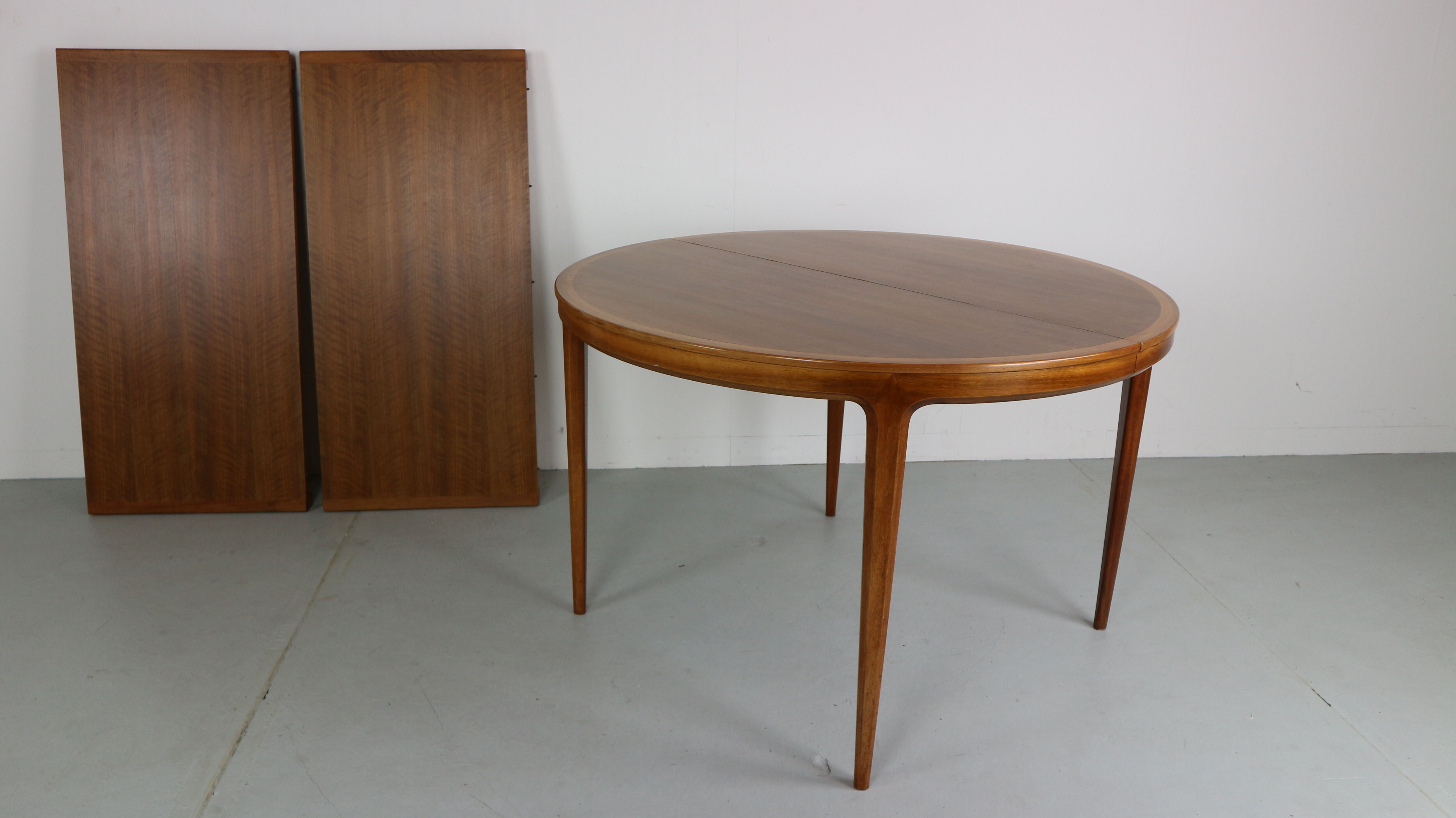 Swedish walnut dining table by B. Fridhagen for Bodafors, 1960s