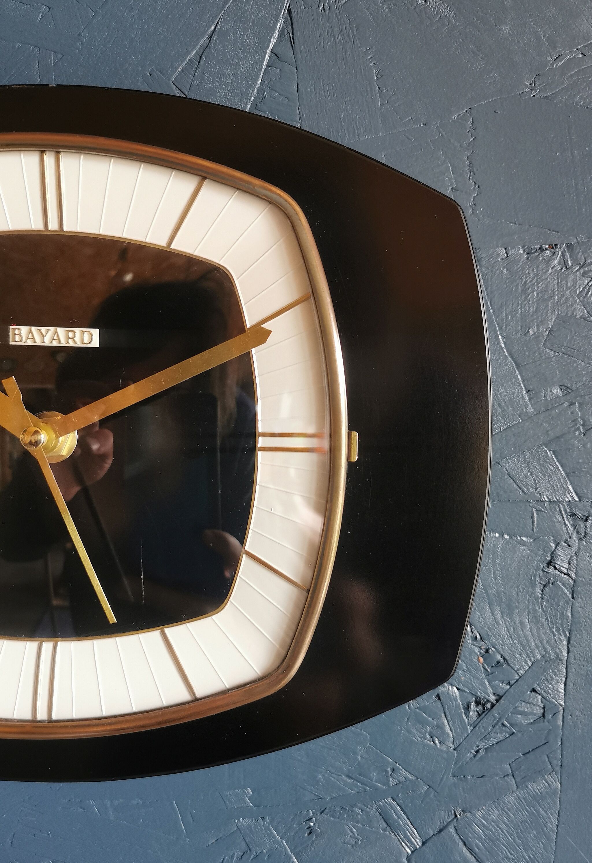 Vintage formica clock silent trapezoid wall clock "Bayard noir"
