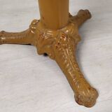 Garden pedestal table