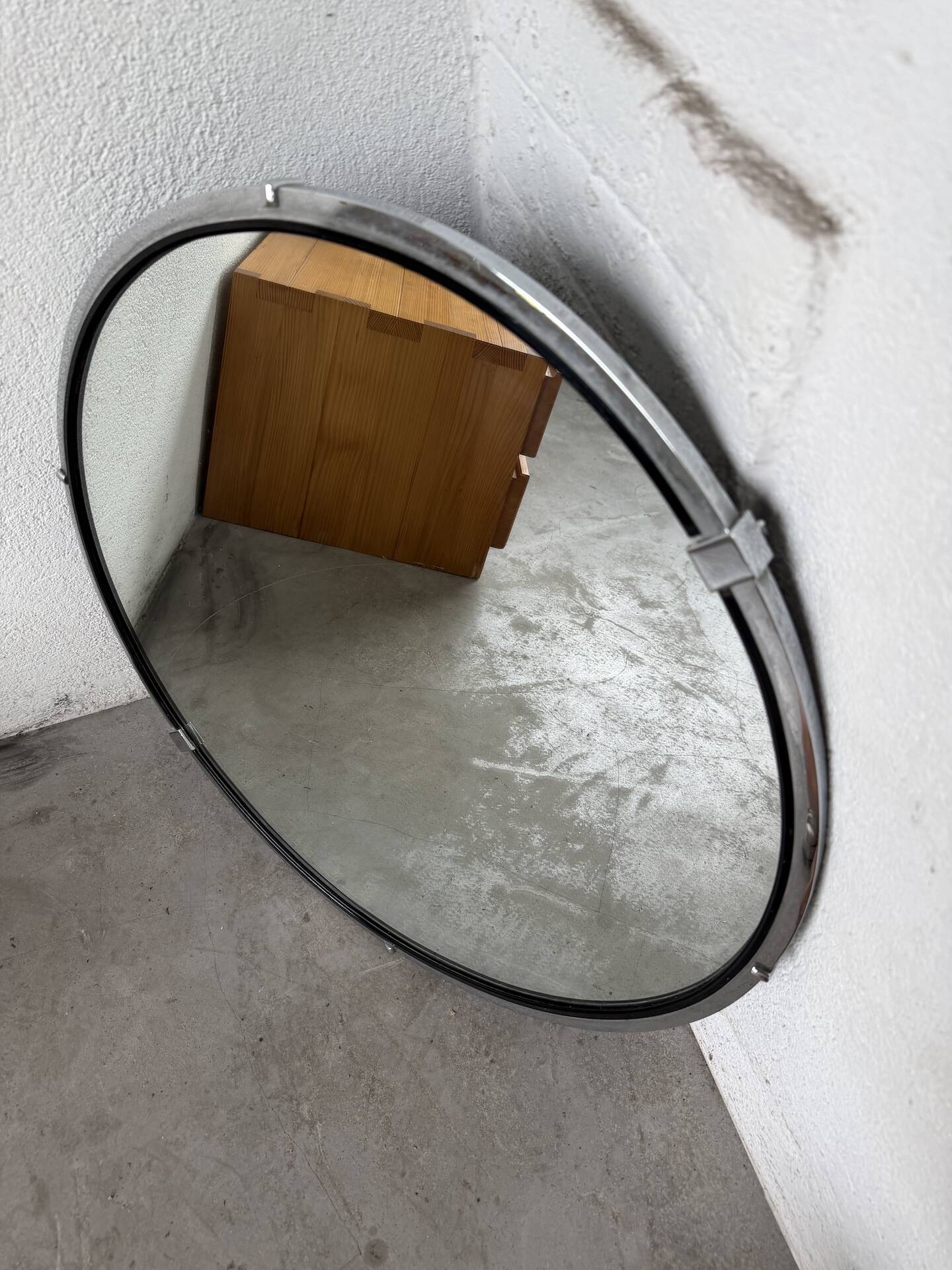 Round metal mirror 1970