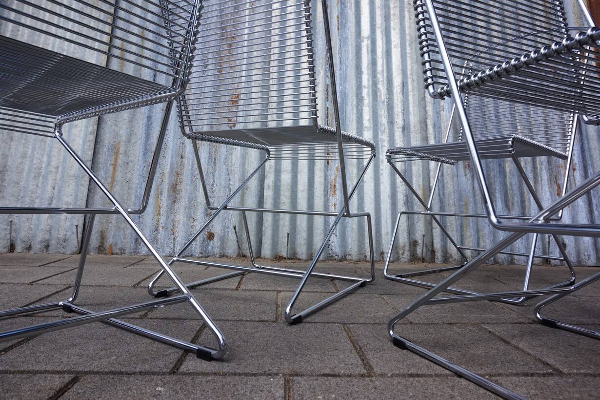 Set of 4 wire chairs, 1980s