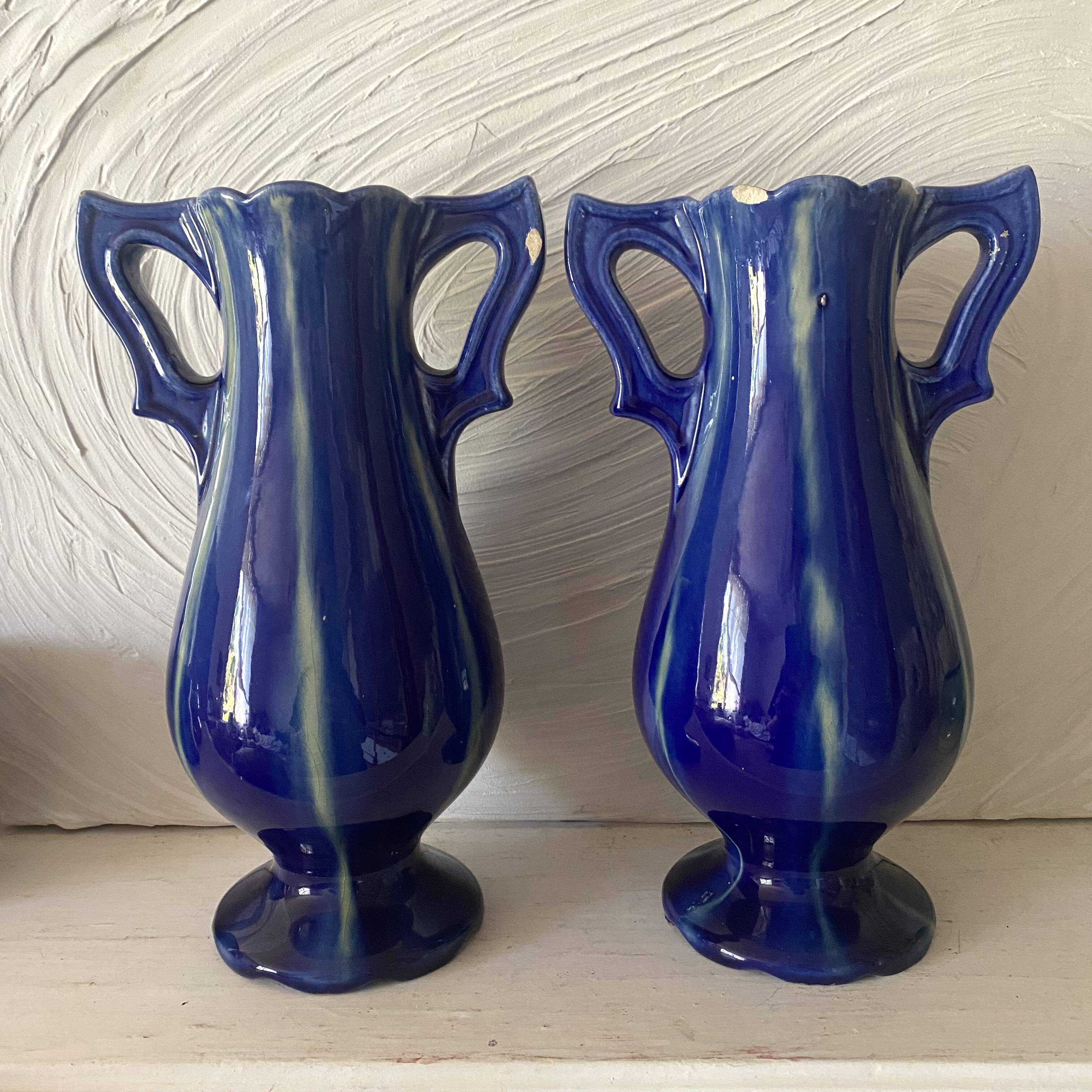 Pair of Art Deco vases in faience from Vierzon, Louis Gueule, cobalt blue.