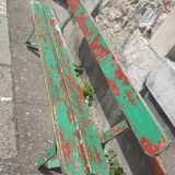 Ancien banc d' école patine vert rouge