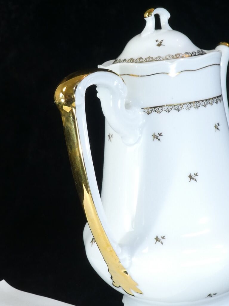 Coffee service in white and gold porcelain Limoges France