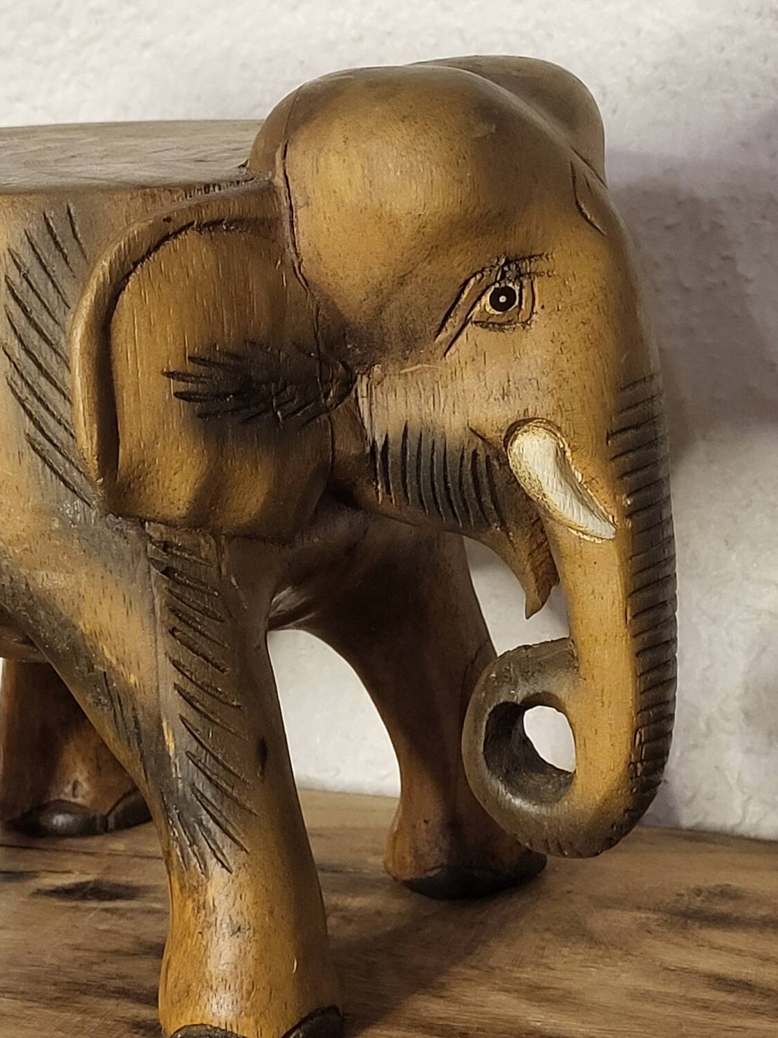 Elephant plant holder