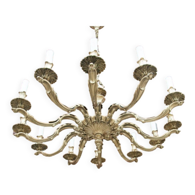 Lustre en laiton, Europe occidentale, milieu du 20ème siècle.