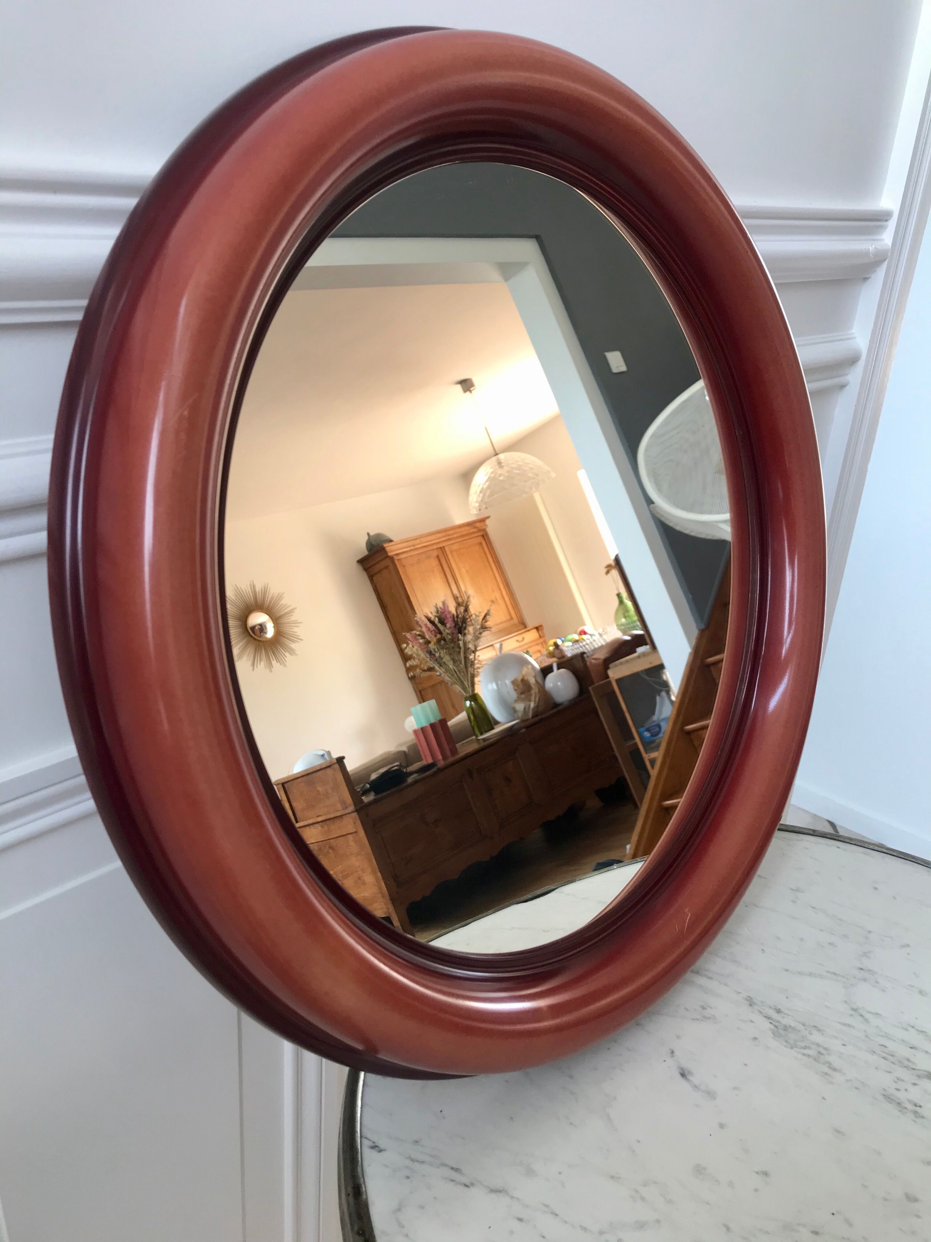 Round plastic mirror 70s