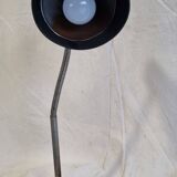 Desk lamp