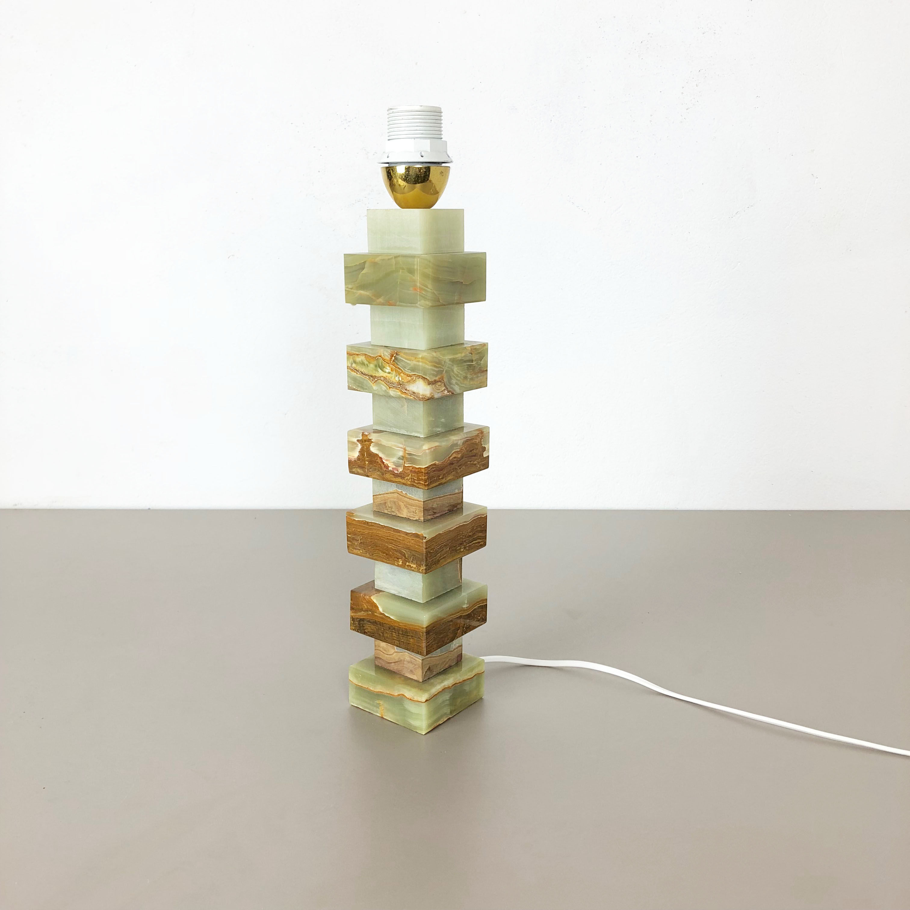 Vintage Hollywood Regency Onyx Marble Light Base Table Light, Italy, 1970s