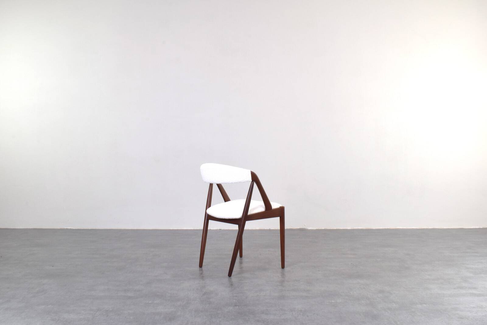 Teak & Boucle Chairs Model 31 by Kai Kristiansen for Schou Andersen, 1960s,