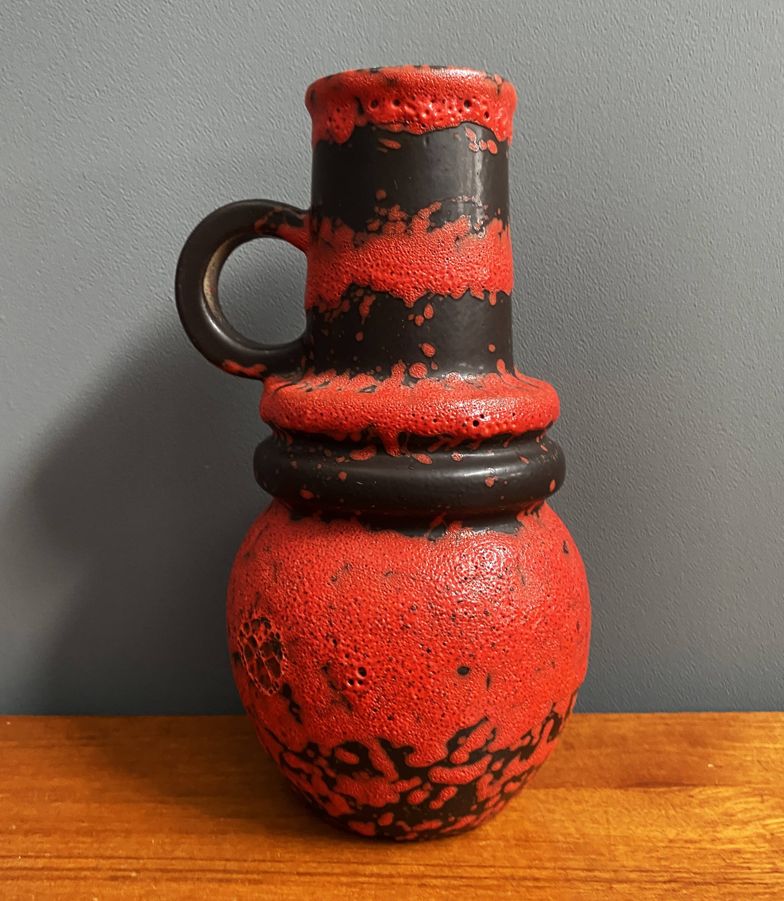 Scheurich vase model 428-26 red and black west germany pottery
