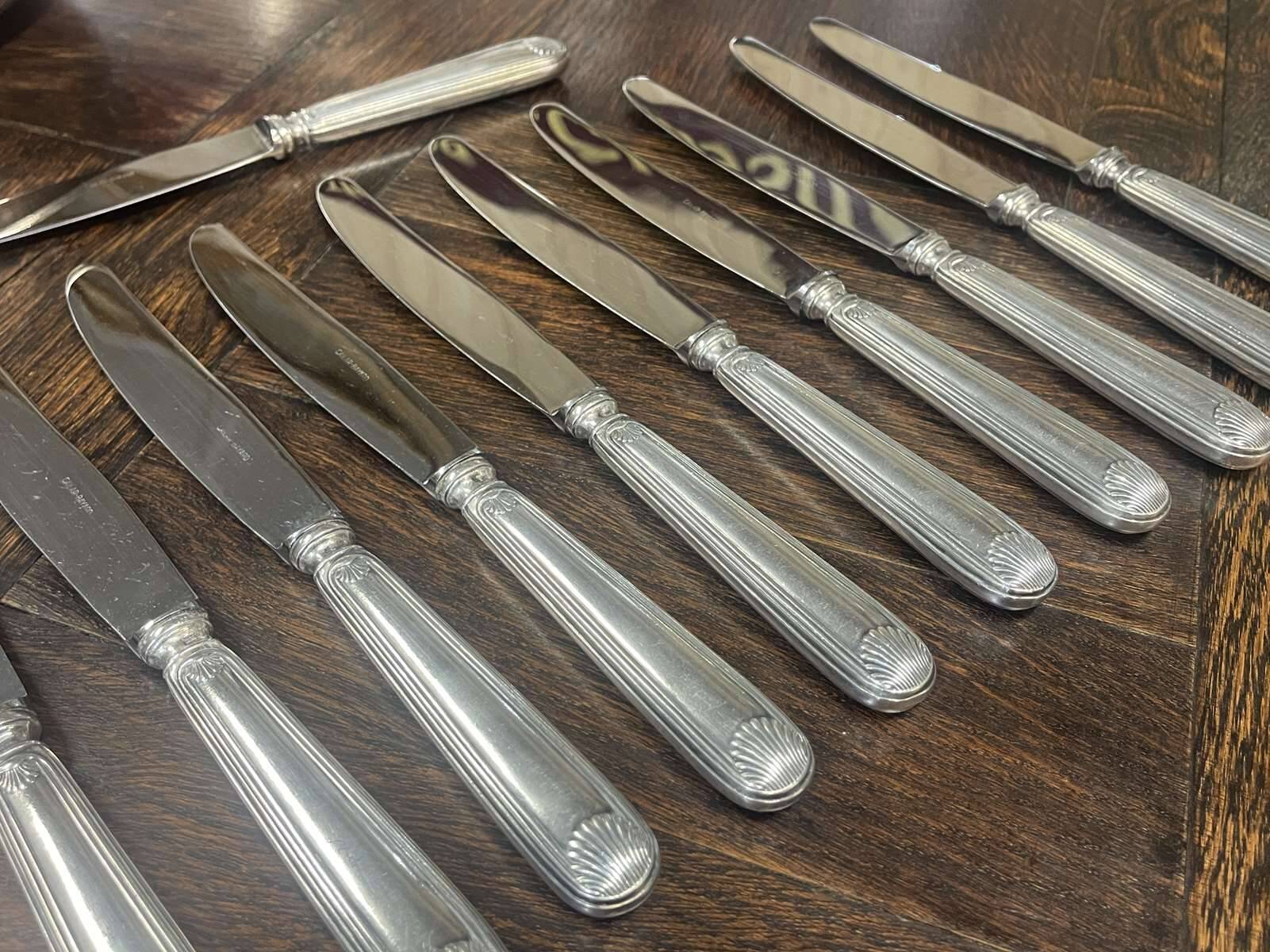Set of 12 silver-plated metal knives, shell model, from CAILAR BAYARD