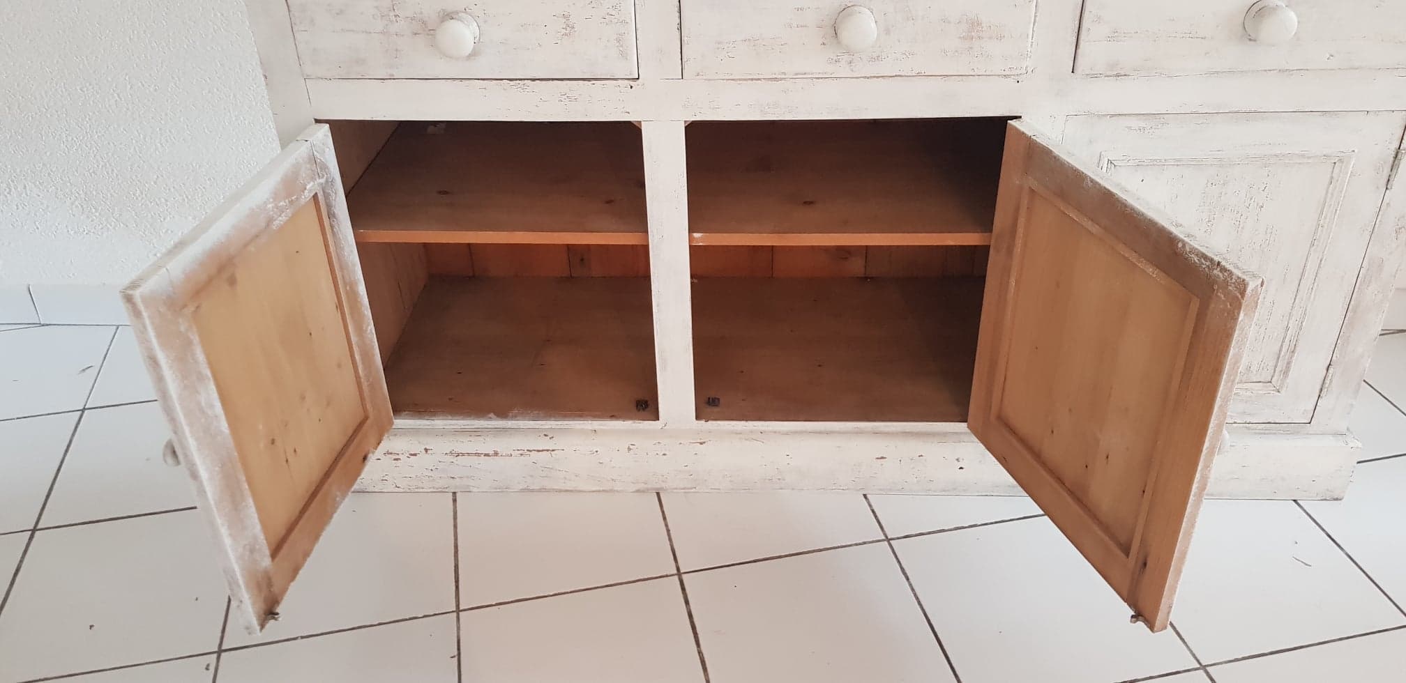 English solid pine vessel