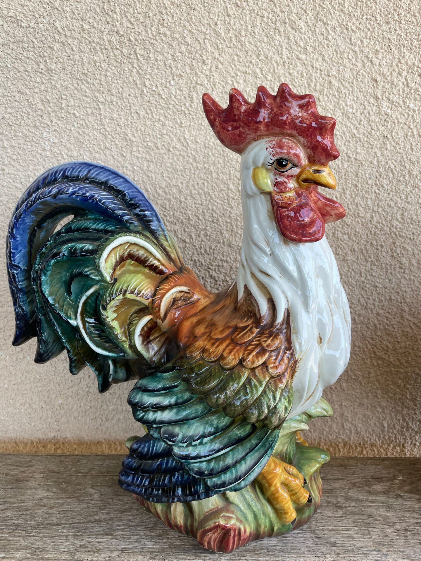 Grande porcelain coq sculpture Italy