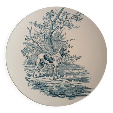 Longchamp hunting dog plate