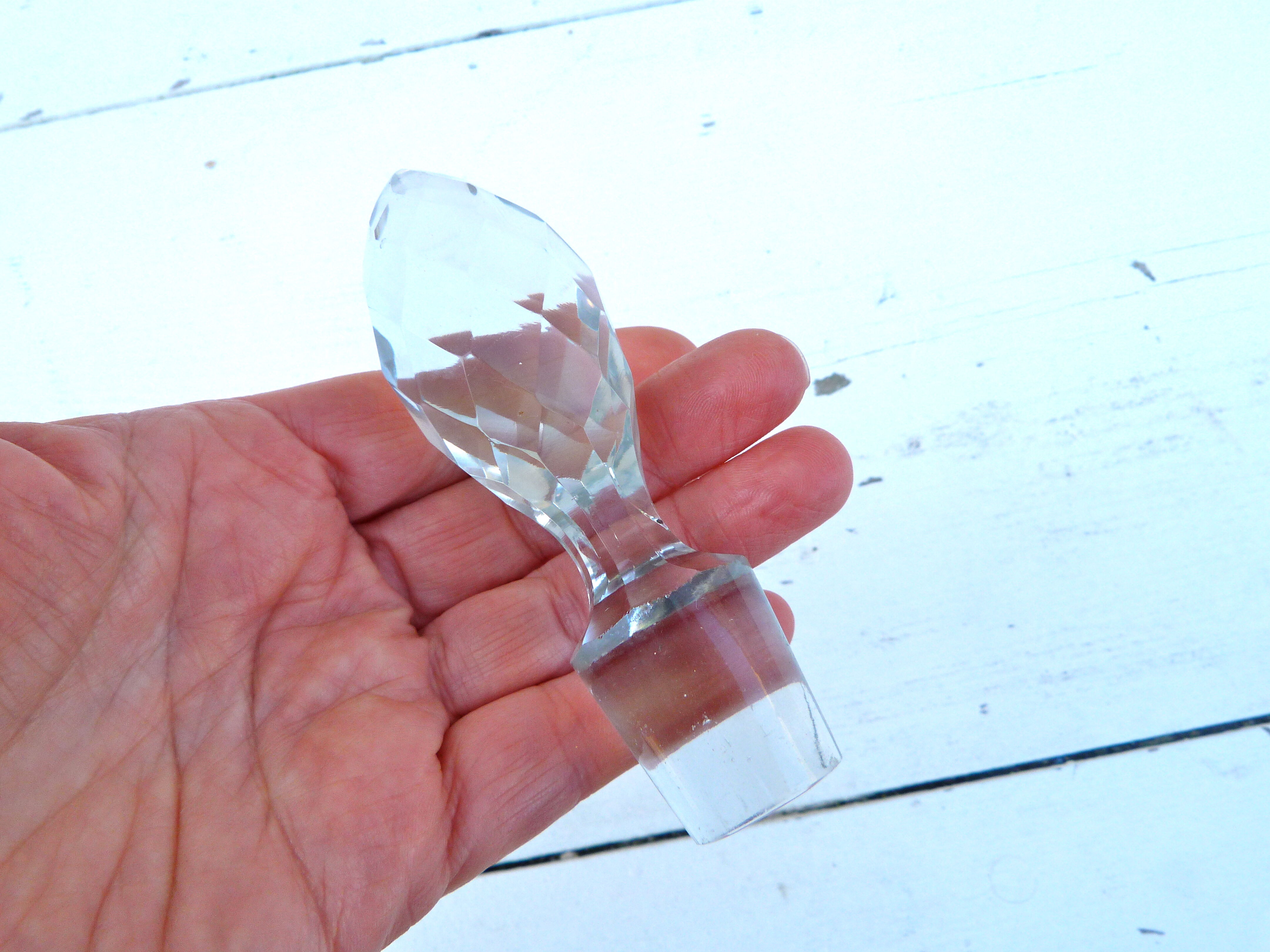 Carafe Crystal carved geometric money minerve and Saint Louis