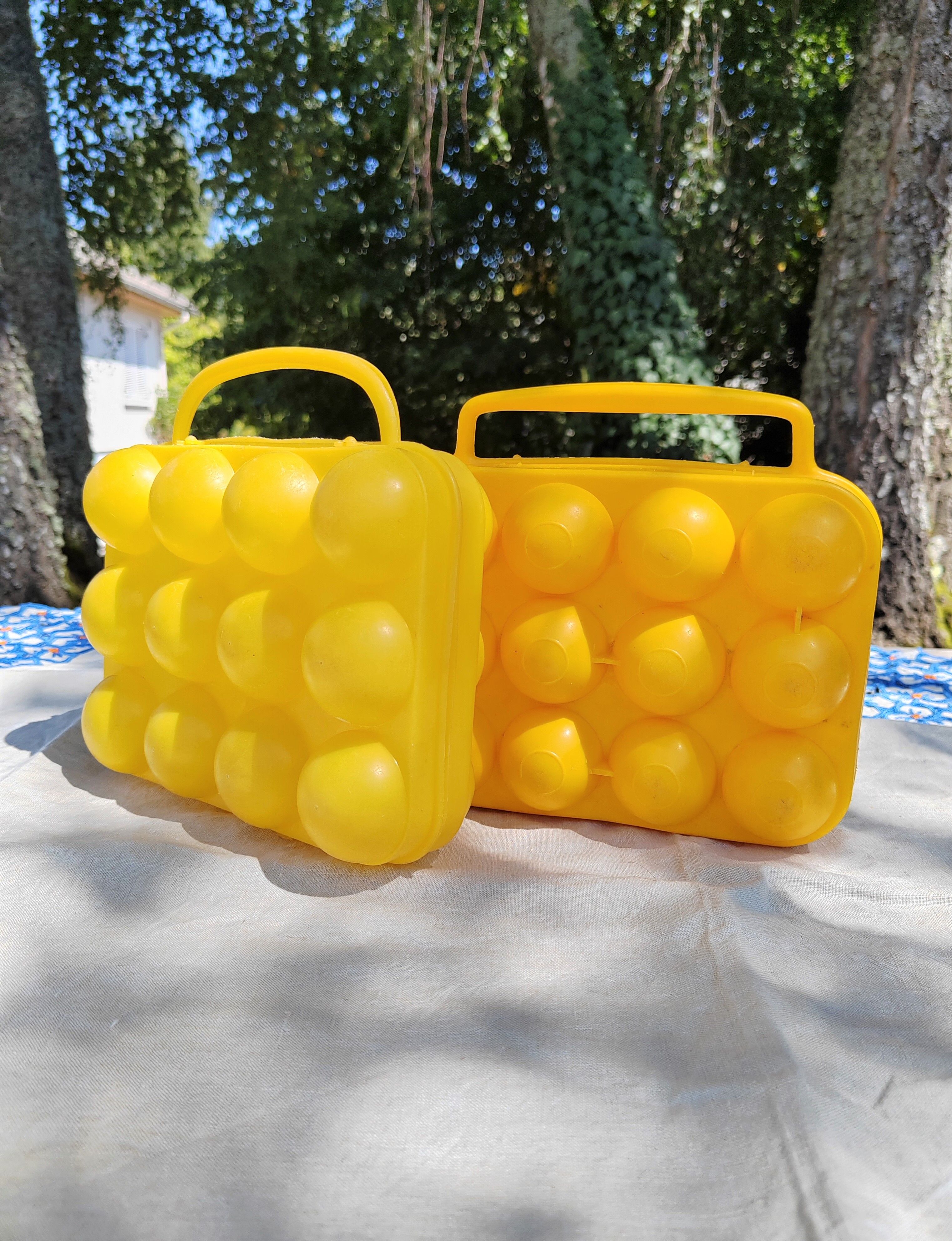 Set of 2 egg cartons 70s 80s