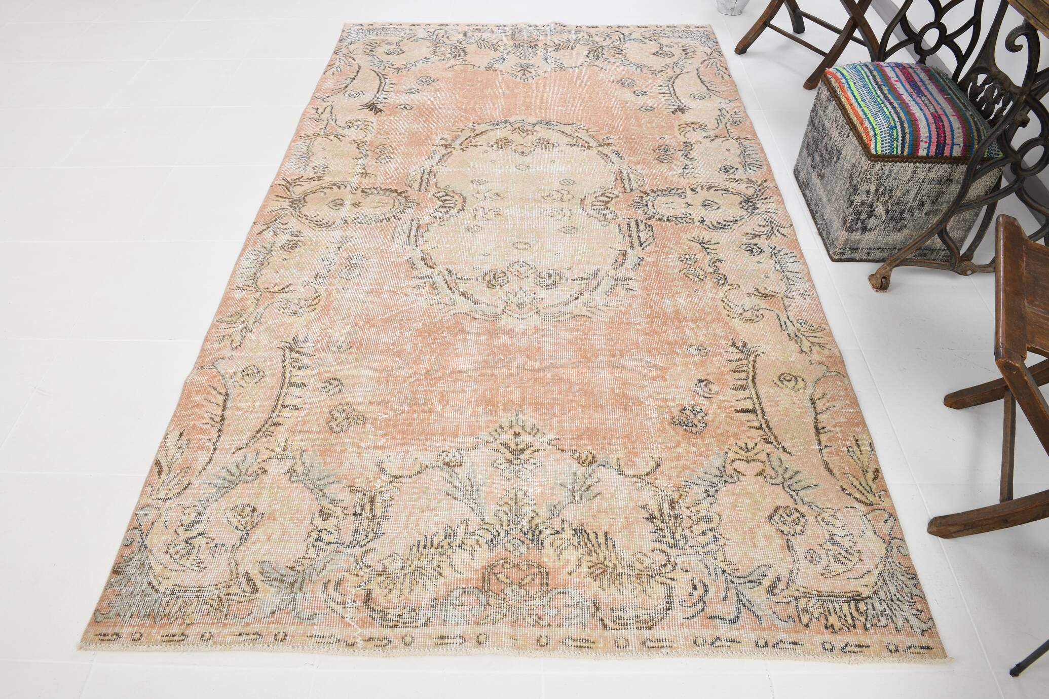 5x9 Red Soft Color Pastel Classic Turkish Area Rug, 161x271Cm SK 4879