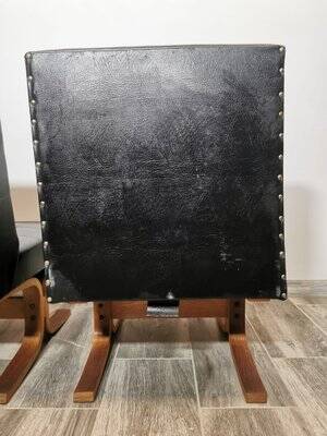 Fauteuil en cuir par Ludvik Volak