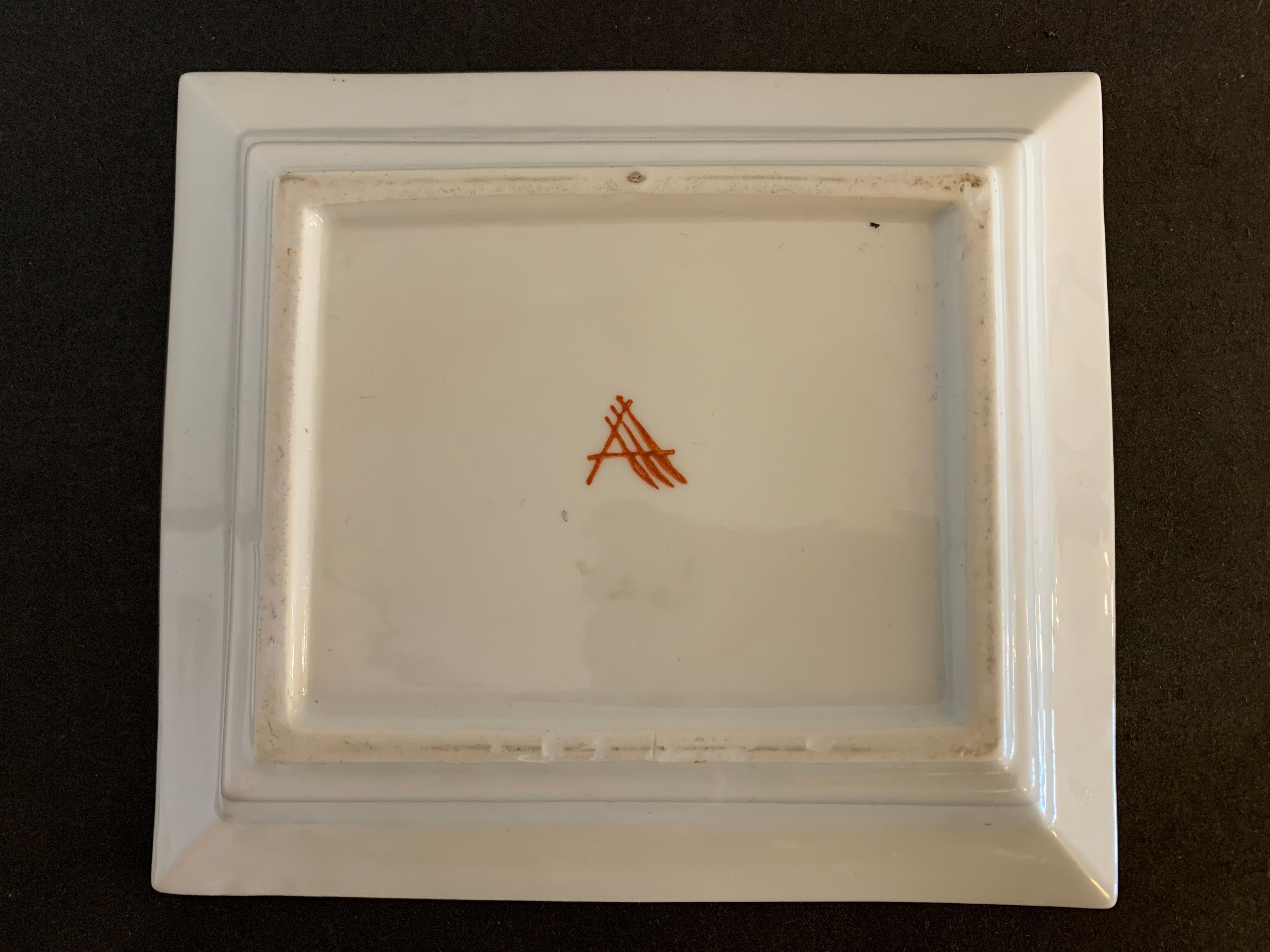 Empty hand-painted porcelain pocket Fabienne Jouvin