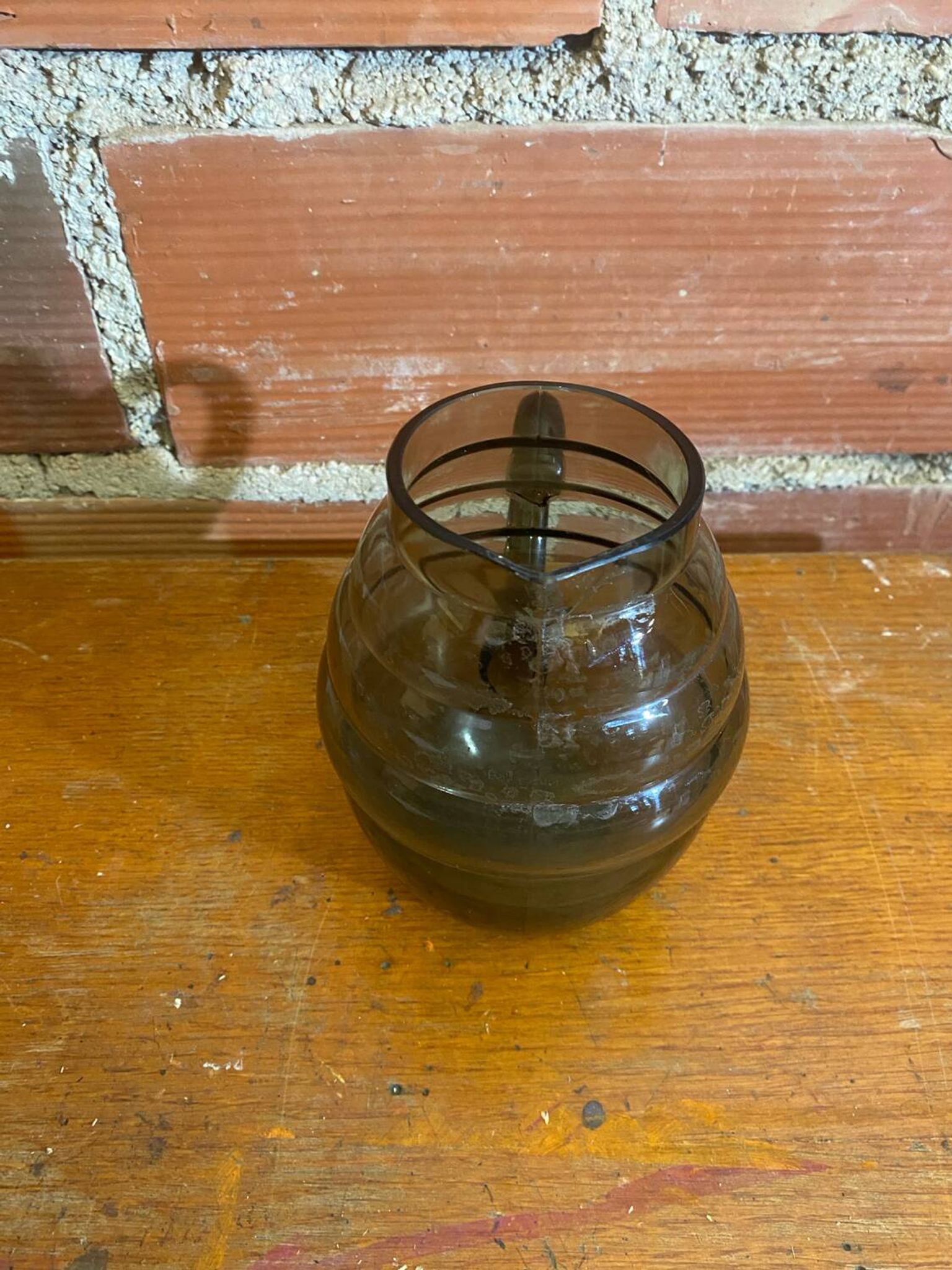 Pichet Ancien ART DÉCO Verre moulé fumé Cuisine Vintage #C604