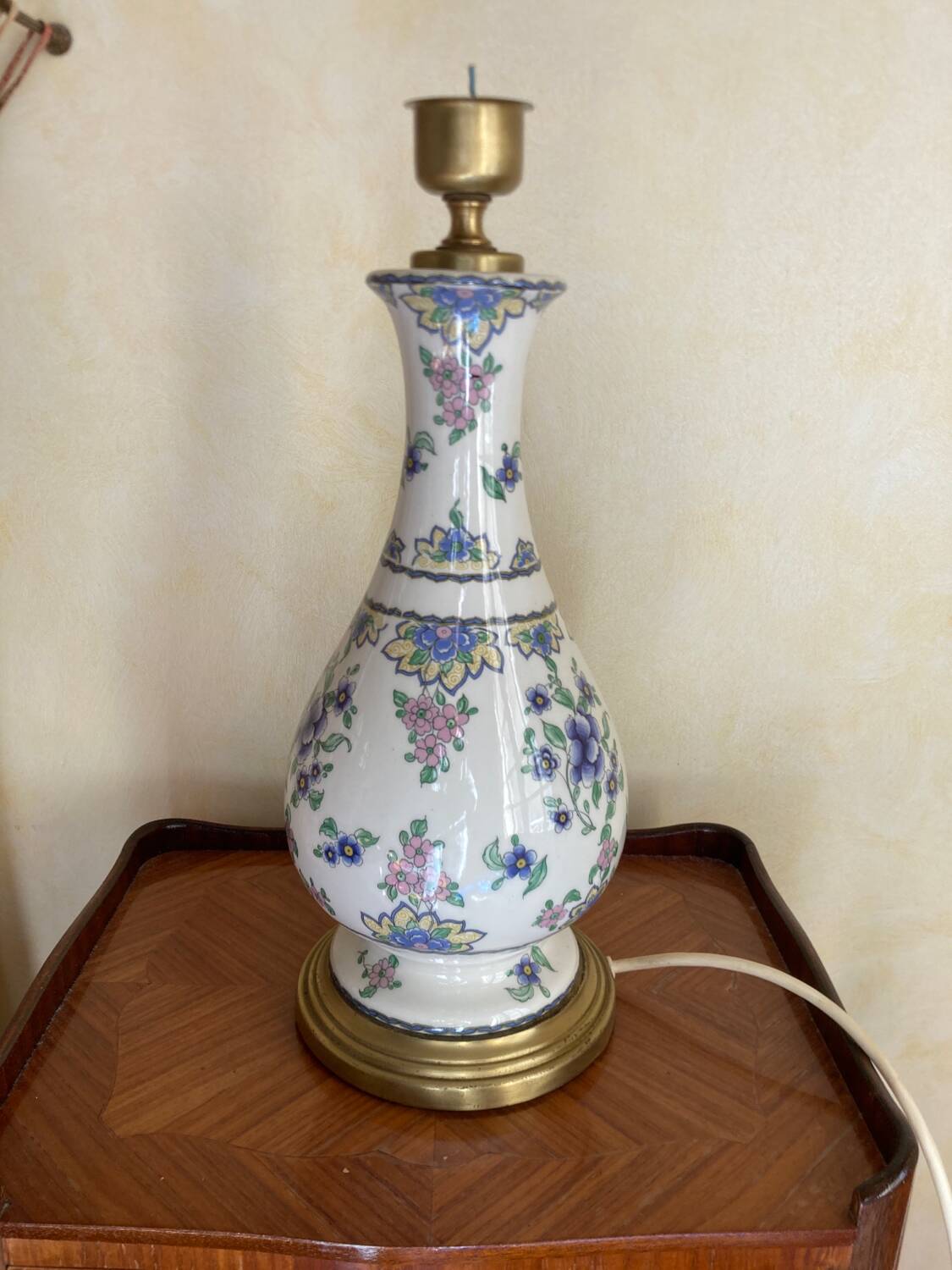 Porcelain and brass lamp base H 41cm