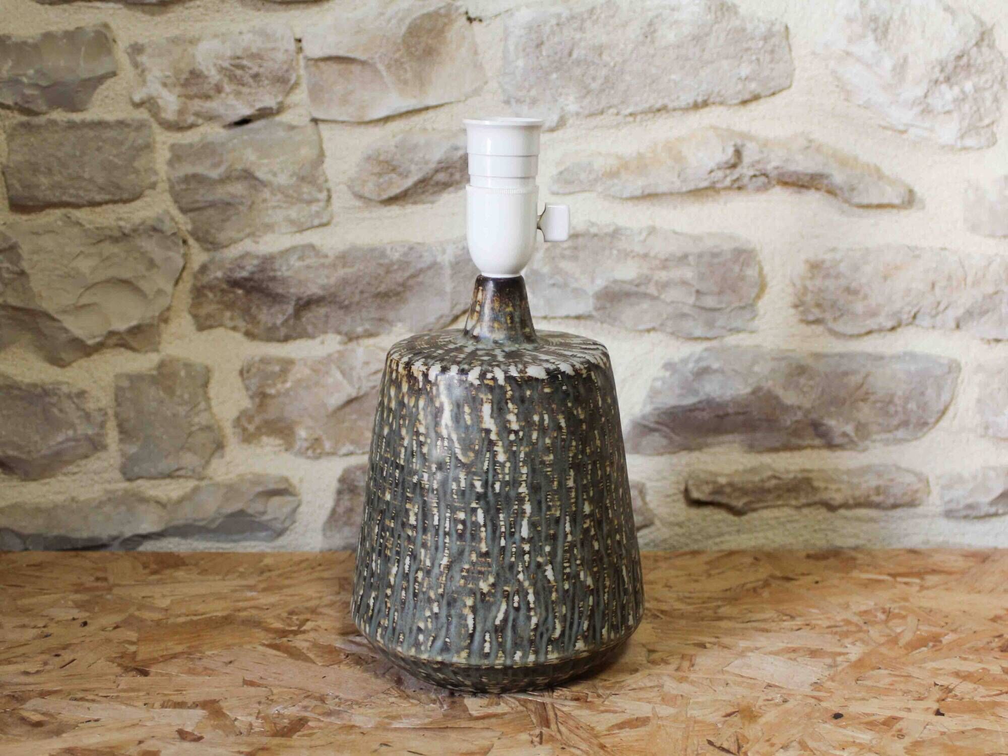 Ceramic lamp base Rubus by Gunnar Nylund for Rörstrand