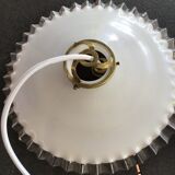 White opaline suspension