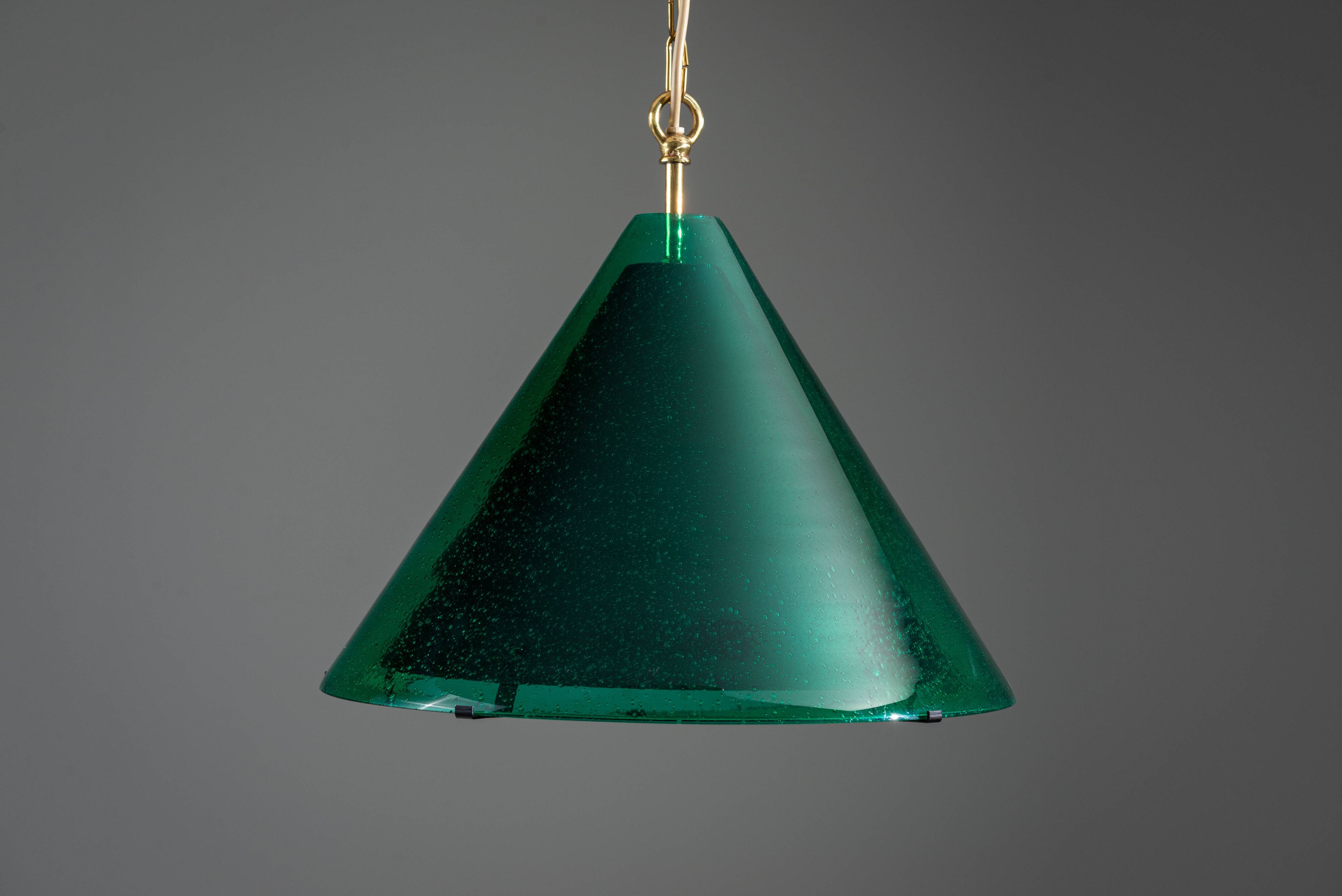 Pendentif en verre vert "Najade" de Jonas Hidle