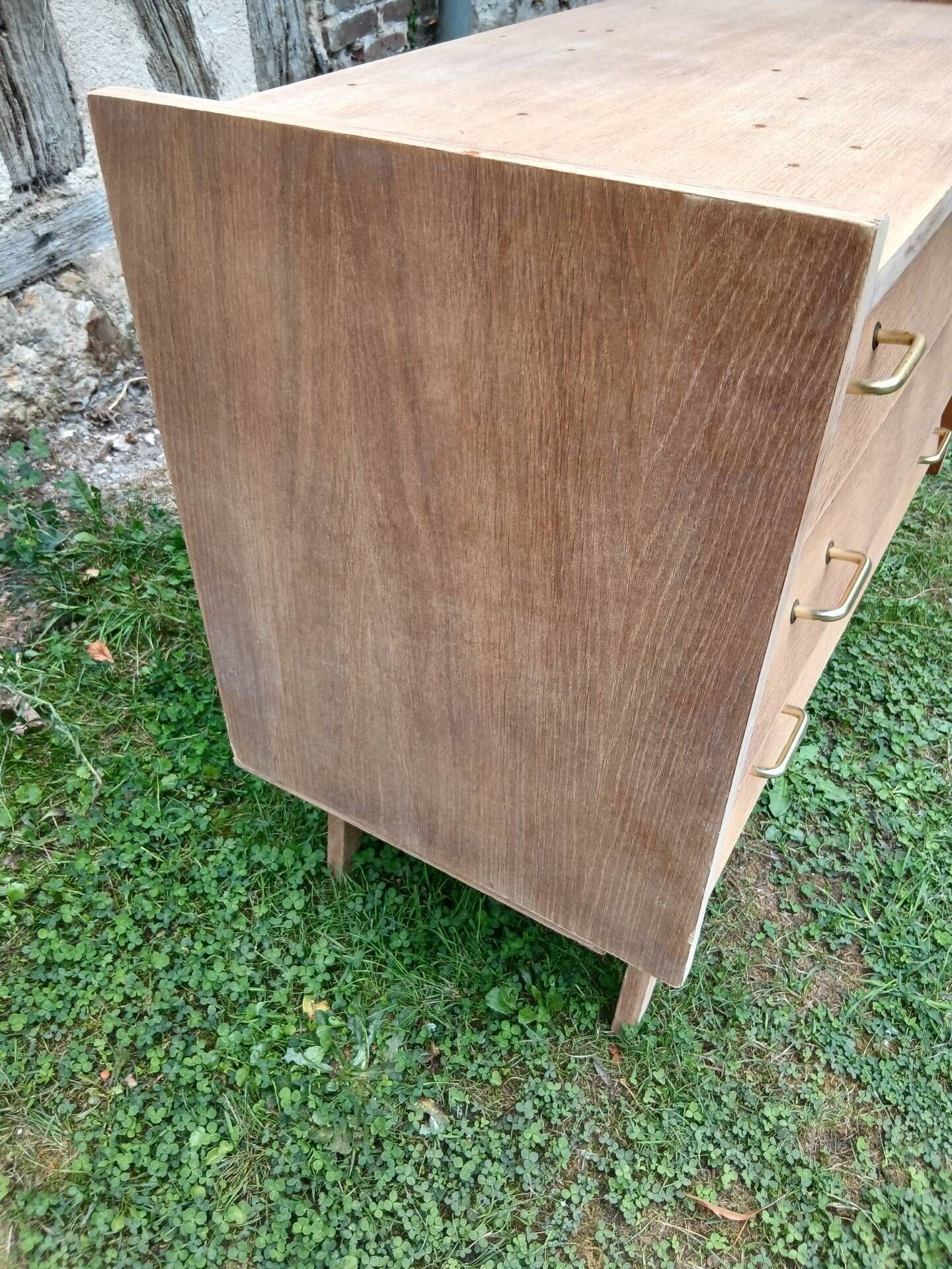 Commode 3 tiroirs pieds compas bois brut