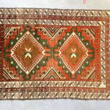 Vintage pure wool handcrafted oriental rug - 143cm x 208cm