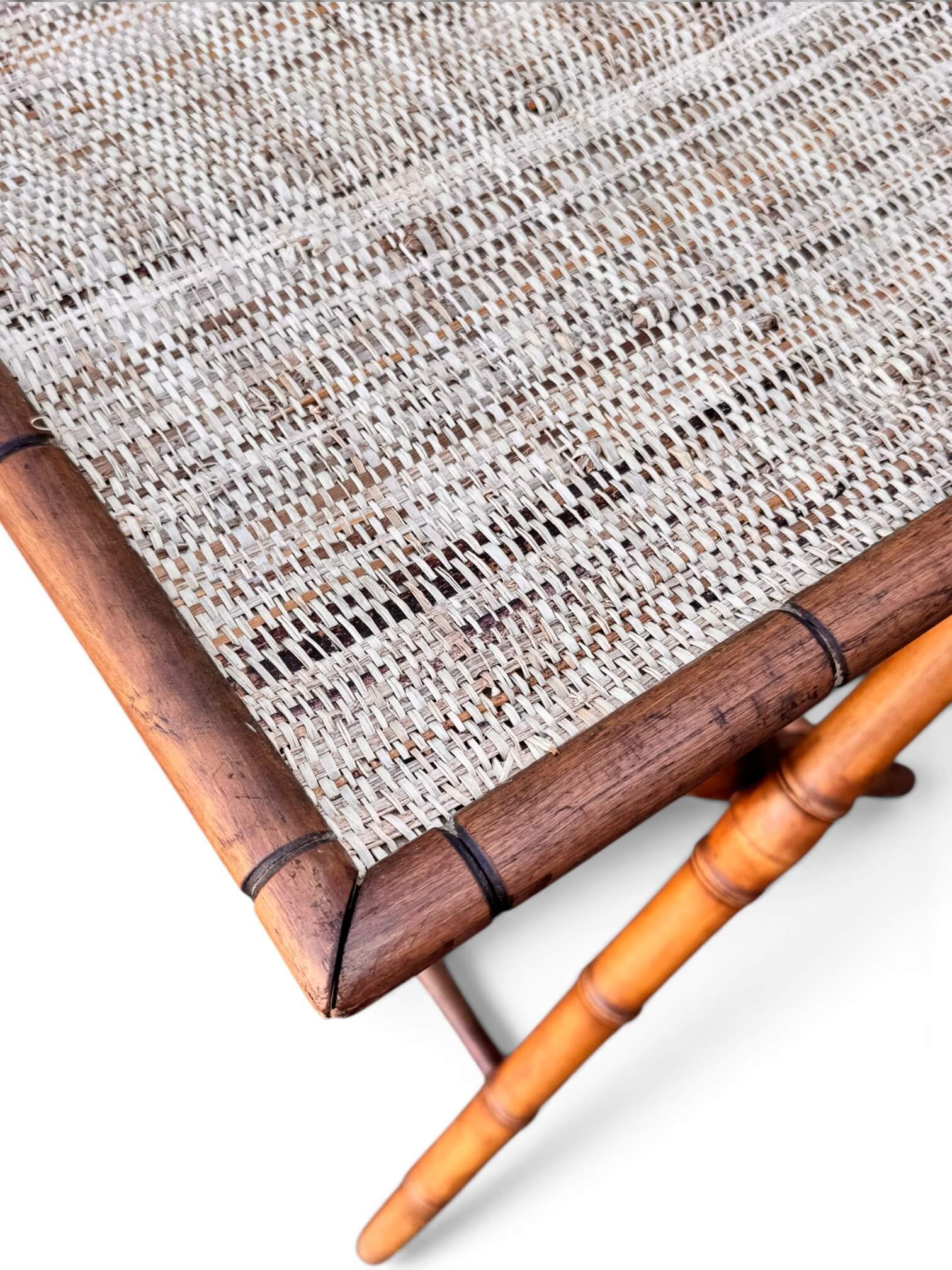 Table d’appoint pliante en faux bambou, époque 1900