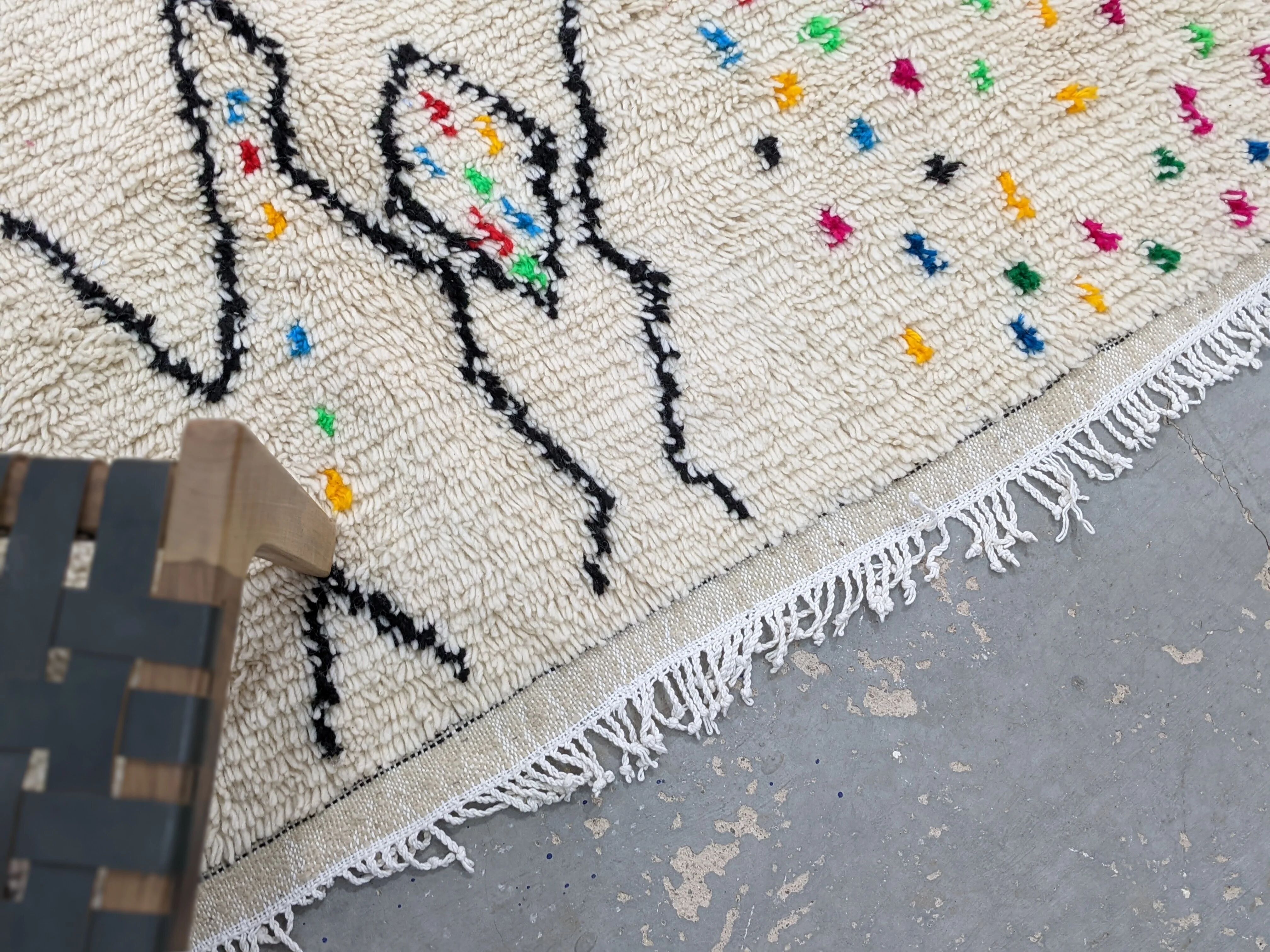 Handmade Azilal rug, 234 x 147 cm, AZD-