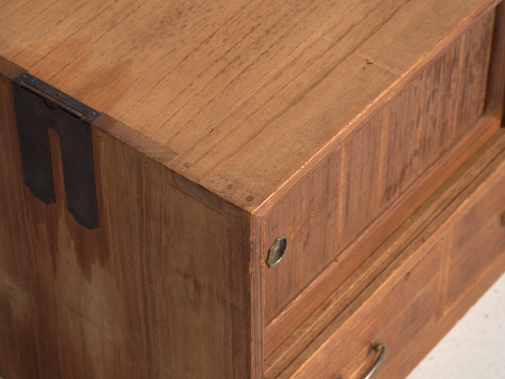 Old low tansu – Taishō / Shōwa period (c. 1920-1970) #19