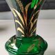 Glassware vase from Monaco/Monte Carlo, stamped with the Crown emblem. In emerald green blown glass, gold ears of wheat patterns. Size 25 x 15 cm