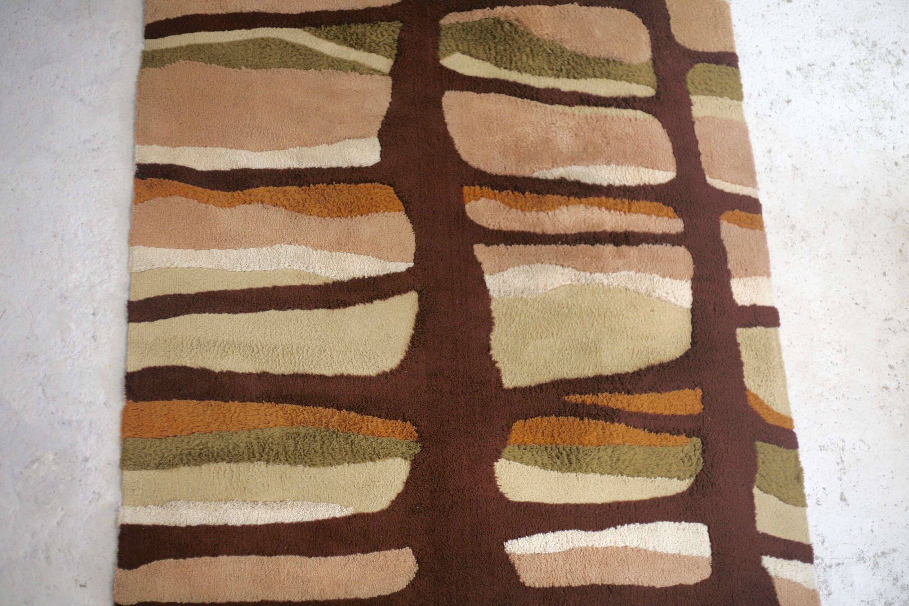 70s rug, published by Adoros, dralon, Germany