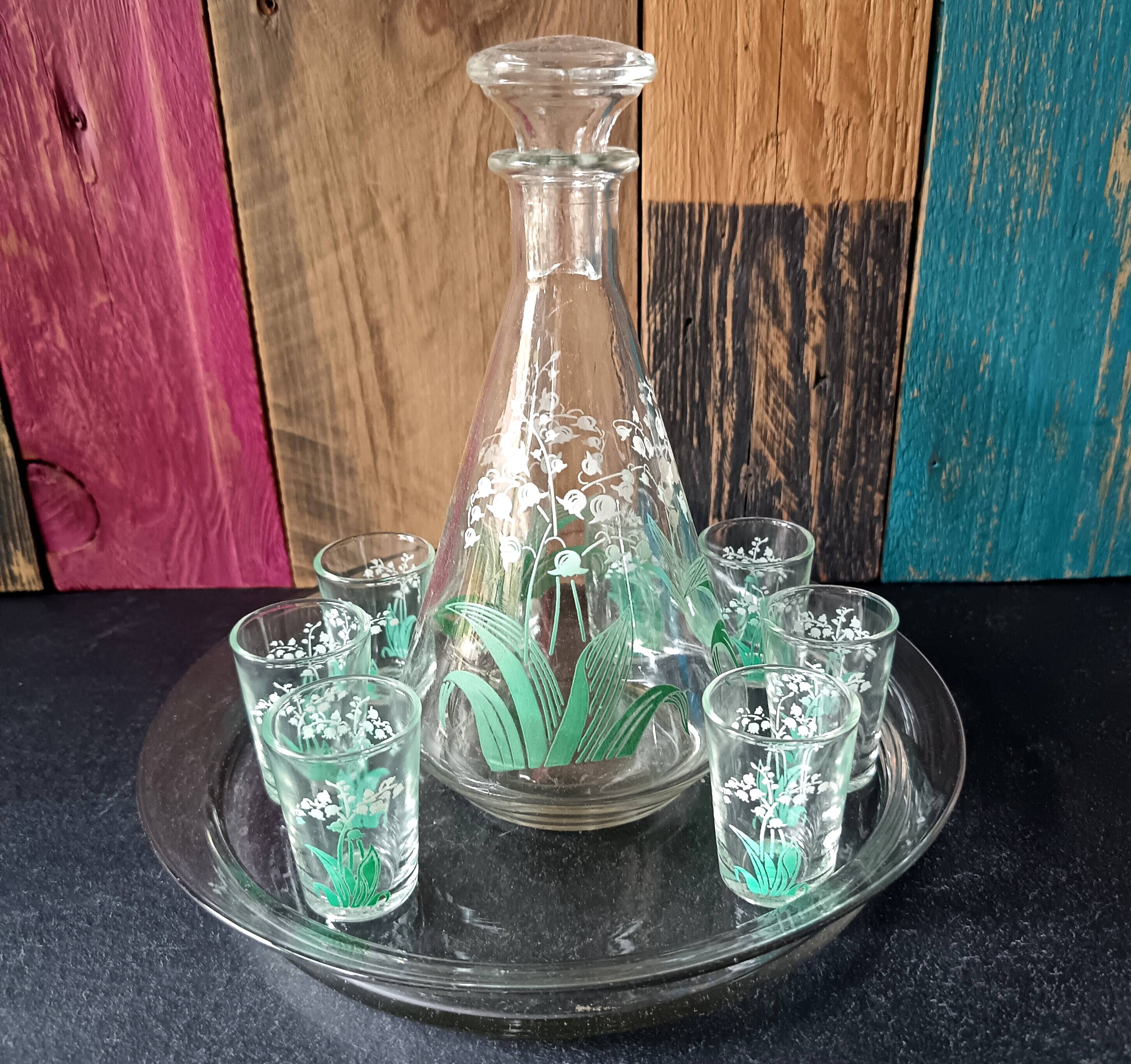 Vintage silkscreened lily of the valley motif liqueur set, 1940/50
