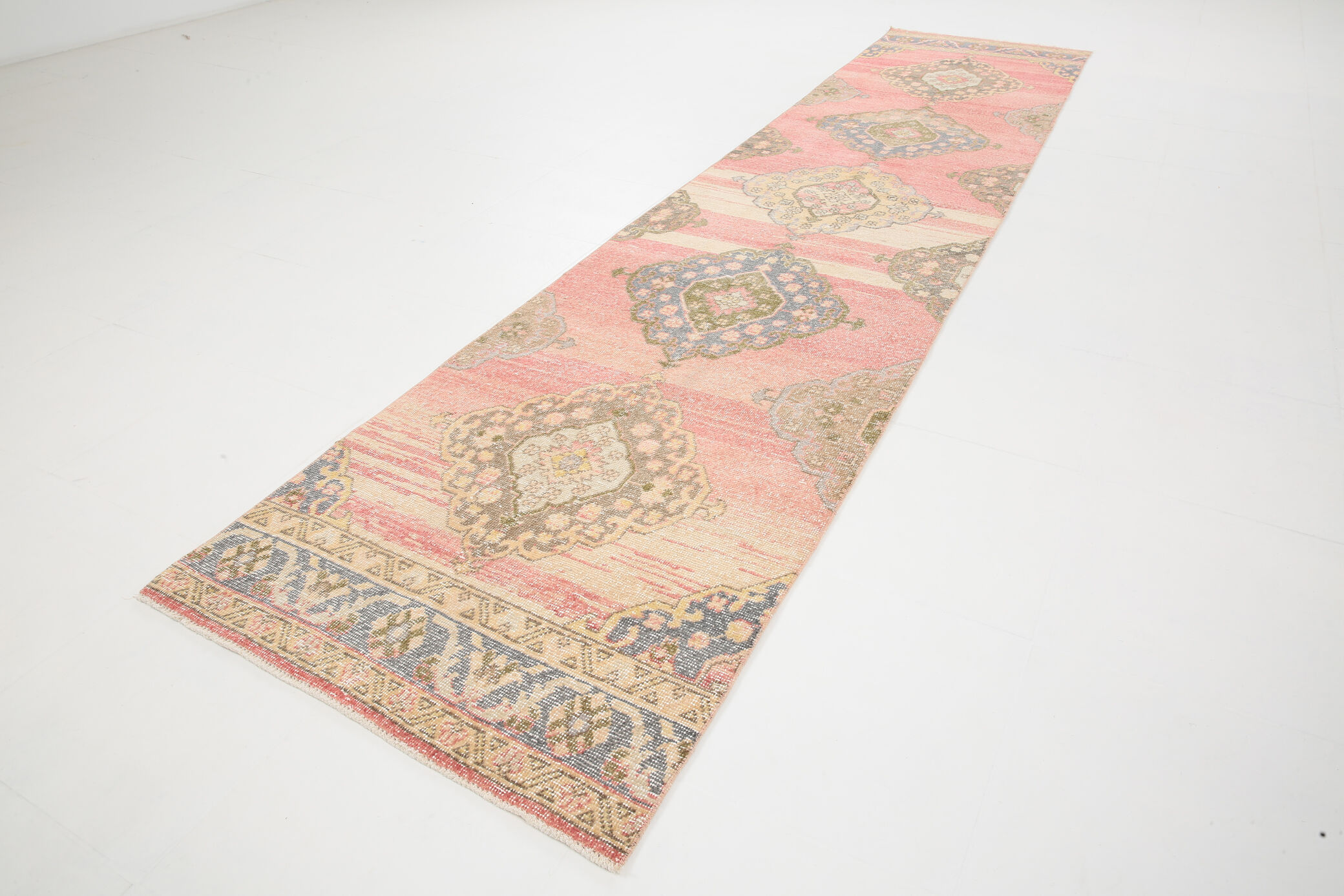 3x12 Turkish Vintage Runner Rug, 86x376Cm